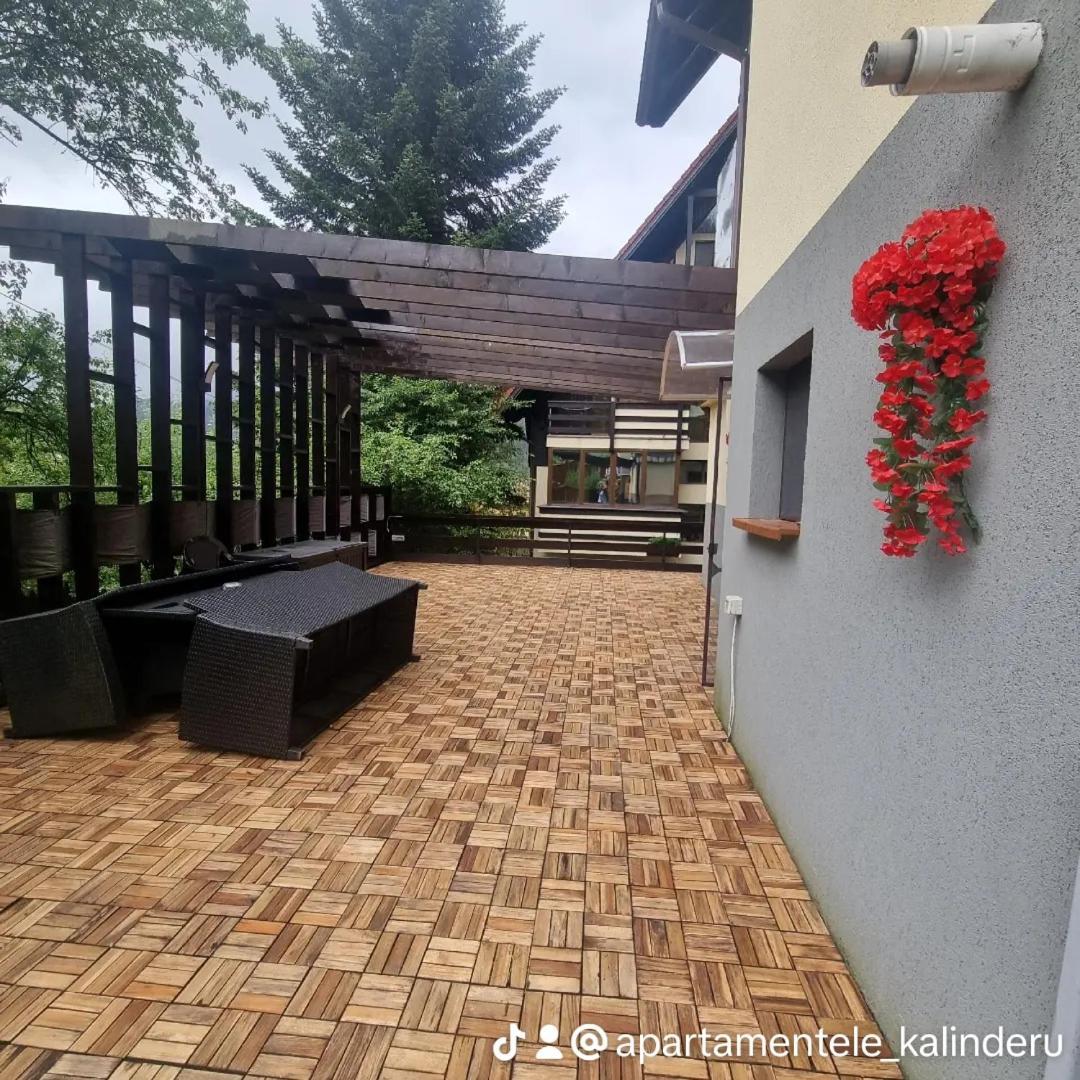 Apartament Kalinderu K2 Buşteni Exterior foto